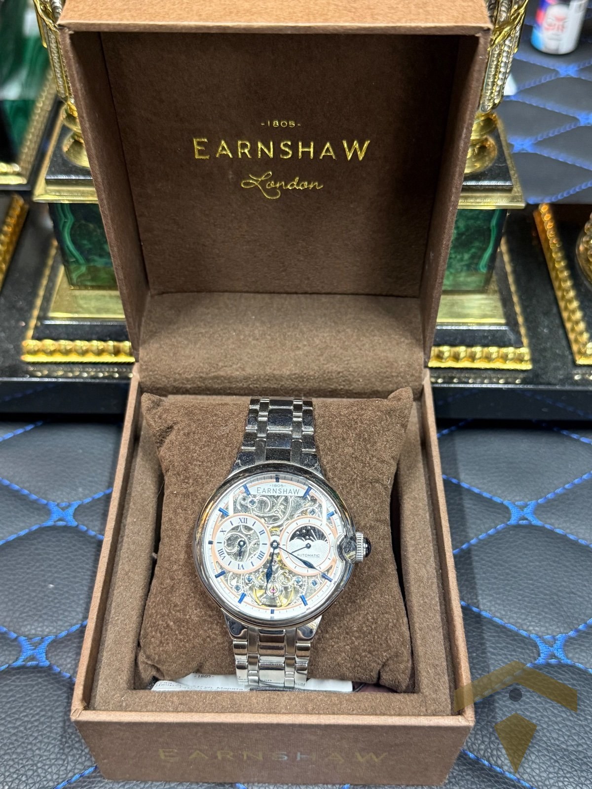 Earnshow ES-8242-77