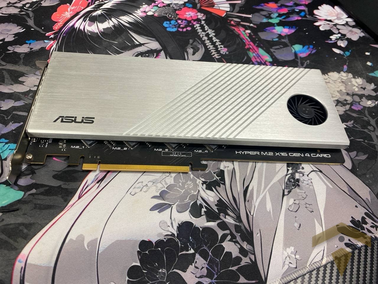 Контроллер M2 Asus x16 Gen 4 Card