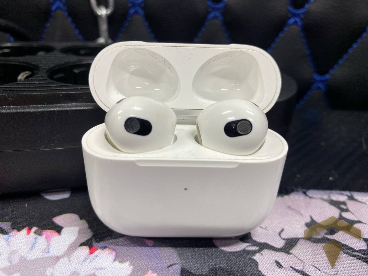 Apple AirPods 3